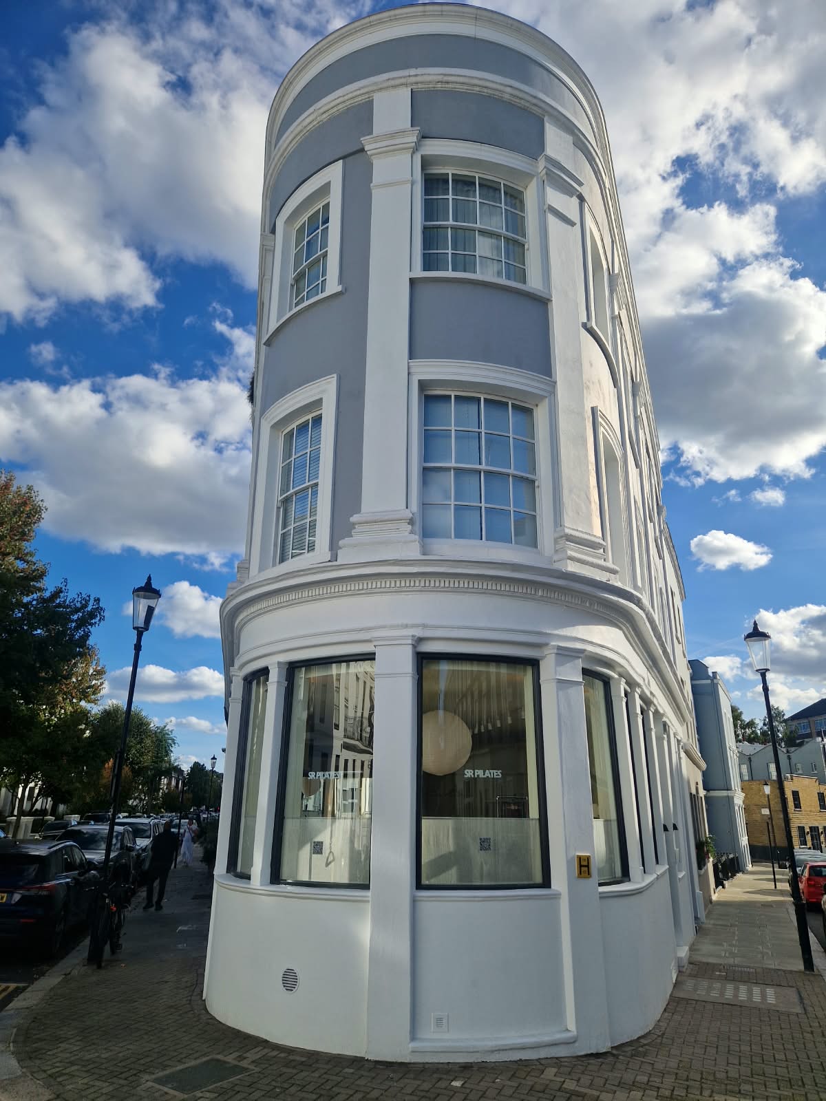 Case study Wifiworks helped SR Pilates in Notting Hill coordinate its fibre broadband supply, relocate the fibre connection during the studio’s fit-out and install Wi‑Fi across both levels, covering the reformer Pilates area, treatment rooms and changing facilities. in London